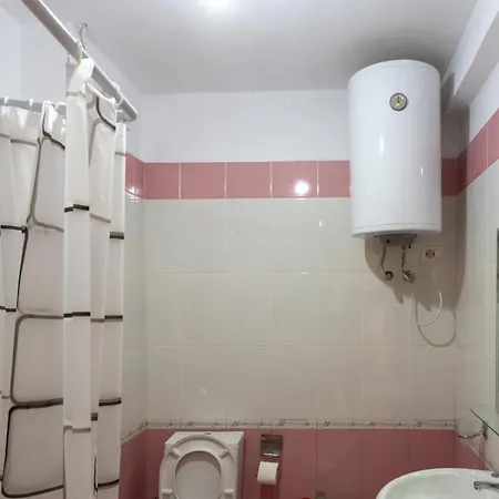 Beachside One-bedroom Flat Durrës